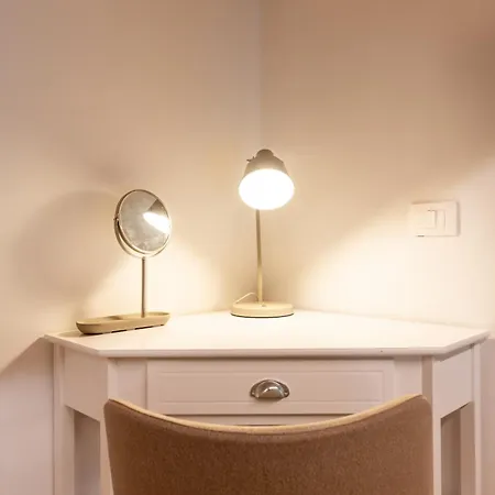 Corte Dama - Live Like A Local In Vecchia * Бари