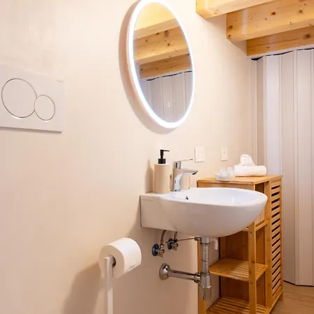 Corte Dama - Live Like A Local In Vecchia * Бари