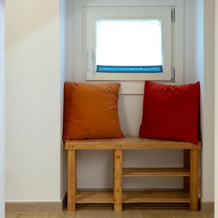 Corte Dama - Live Like A Local In Vecchia * Бари