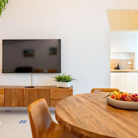 Corte Dama - Live Like A Local In Vecchia Апартаменты