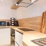 Corte Dama - Live Like A Local In Vecchia باري