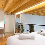 Corte Dama - Live Like A Local In Vecchia شقة *