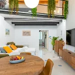 Corte Dama - Live Like A Local In Vecchia شقة
