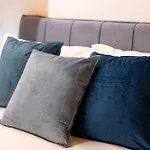 Corte Dama - Live Like A Local In Vecchia باري