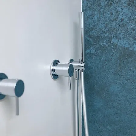 Corte Dama - Live Like A Local In Vecchia アパート *