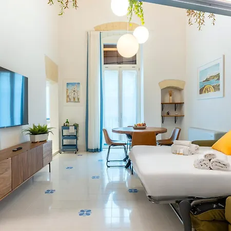 Corte Dama - Live Like A Local In Vecchia * バーリ