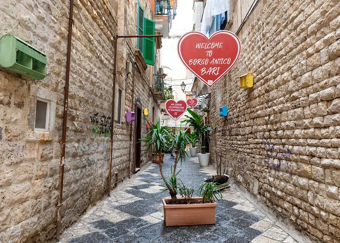 Corte Dama - Live Like A Local In Vecchia アパート バーリ